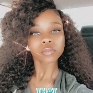 Meet your Posher, Kat